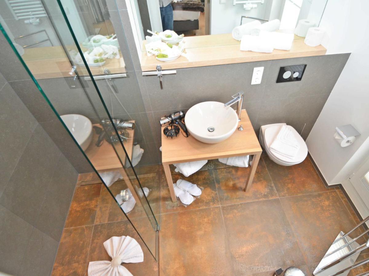 Villa "Johanna" Sellin - Wg12 Mit Kamin Und Zwei Balkonen Екстериор снимка
